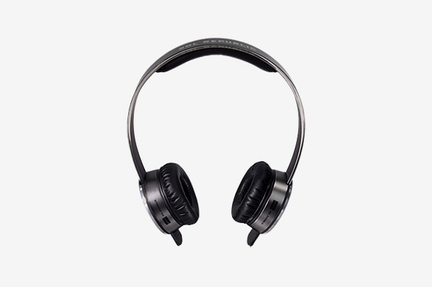 SOL REPUBLIC Headphones