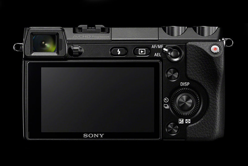 Sony Alpha NEX-7
