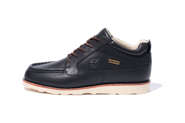 Stussy Deluxe x Timberland Chukka