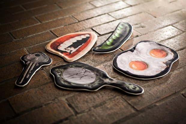 UNDERCOVER 2011 Fall/Winter "MIRROR" Pouches Collection