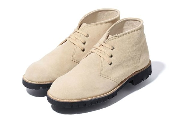 A Bathing Ape CHUKKA BOOTS