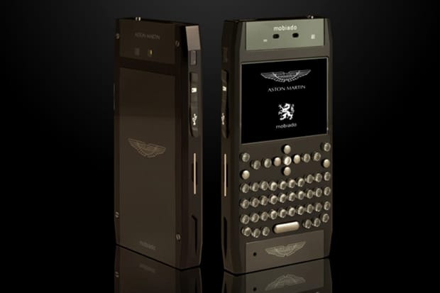 Aston Martin x Mobiado The Grand 350 Phone