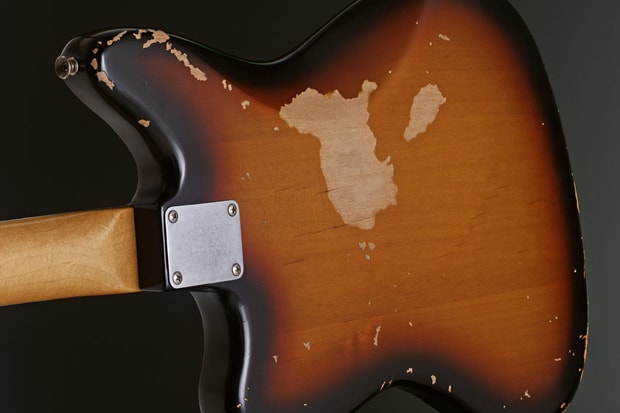 Fender Kurt Cobain Jaguar Guitar