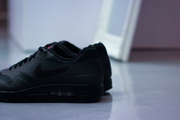 NIKEiD for England Rugby "NEW BLOOD" Air Max 1 Hyperfuse