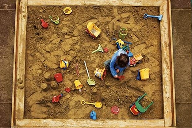 'The Art of Clean Up' by Ursus Wehrli