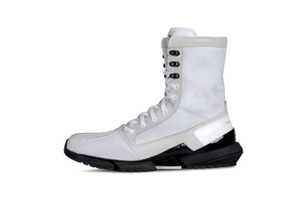 Y-3 2011 Fall/Winter Warrior High Collection