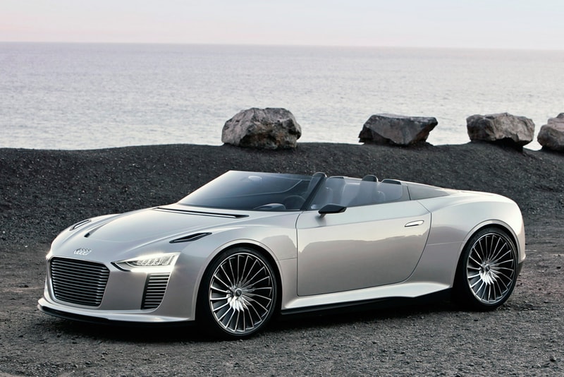 2014 Audi e-tron Spyder
