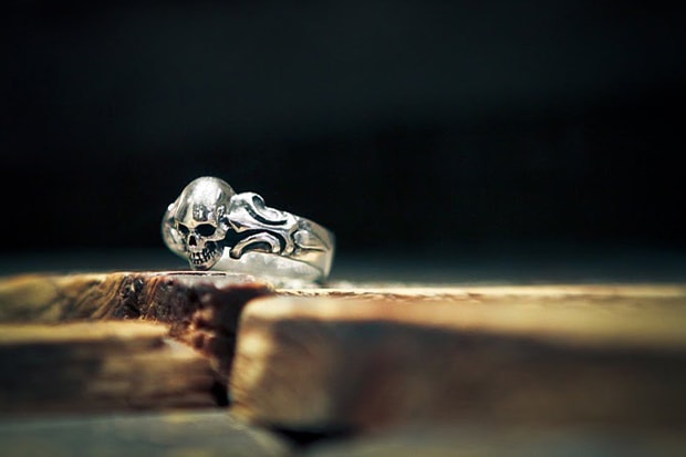 Crazy Pig Designs “Tudor 1” Skull Ring
