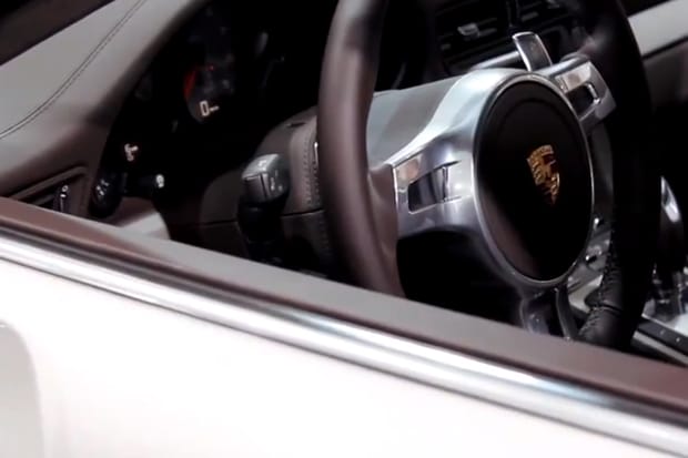Frankfurt Motor Show: Interior Design of the New Porsche 911