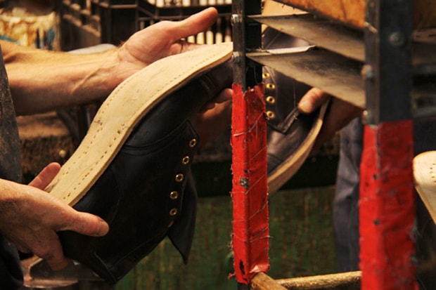 FREE / MAN: Viberg Factory - Details