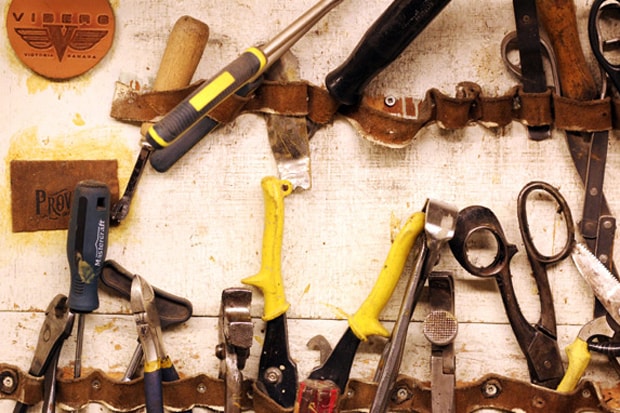 FREE / MAN: Viberg Factory - Details