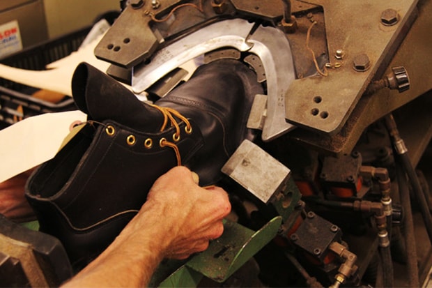 FREE / MAN: Viberg Factory - Details