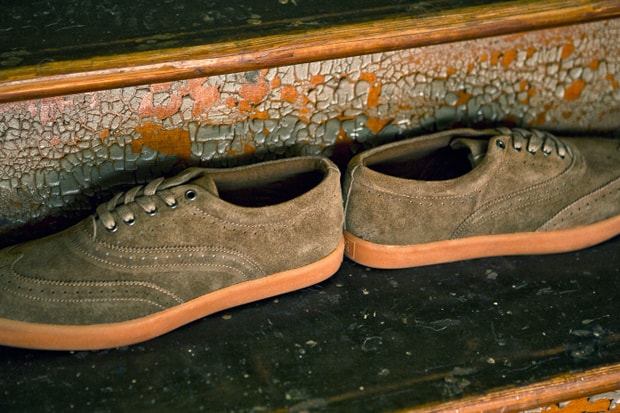 Generic Surplus 2011 Fall “The Wingtip”