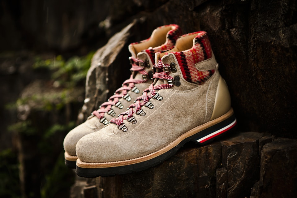 Moncler 2011 Fall/Winter Suede Mountain Boot | Hypebeast display picture 1