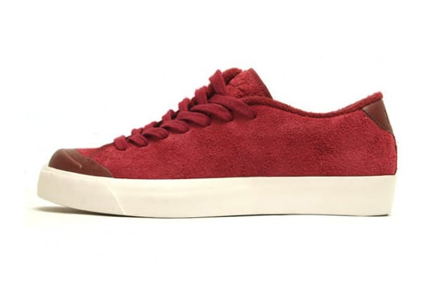 Nike All Court Twist Team Red/Oxen Brown