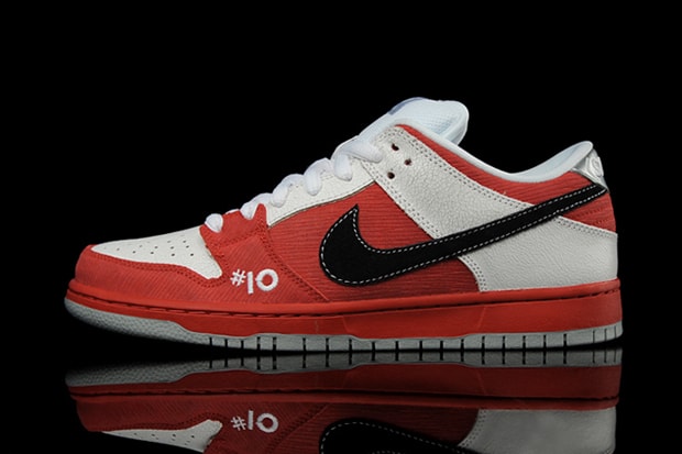 Nike SB Dunk Low Premium "Roller Derby"