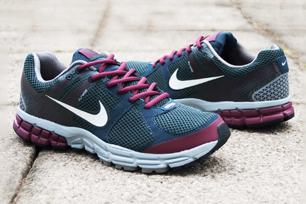 UNDERCOVER x Nike GYAKUSOU Zoom Structure+ 15