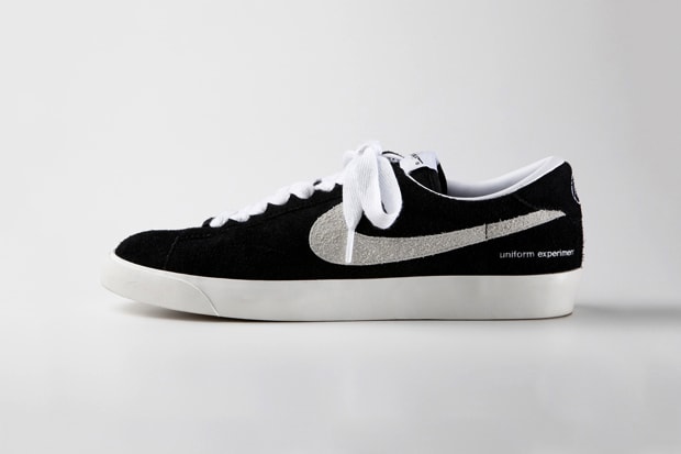 uniform experiment x Nike Air Zoom Tennis Classic