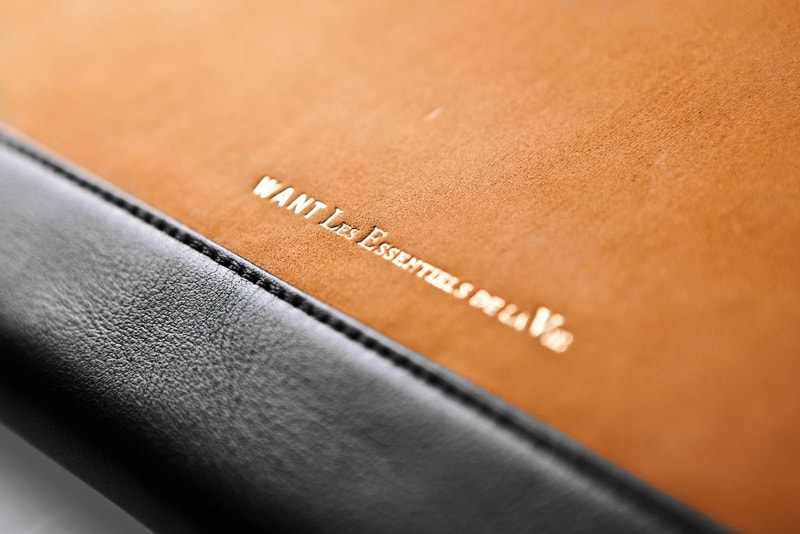 WANT Les Essentiels de la Vie 2011 Holiday "NARITA" iPad 2 Case