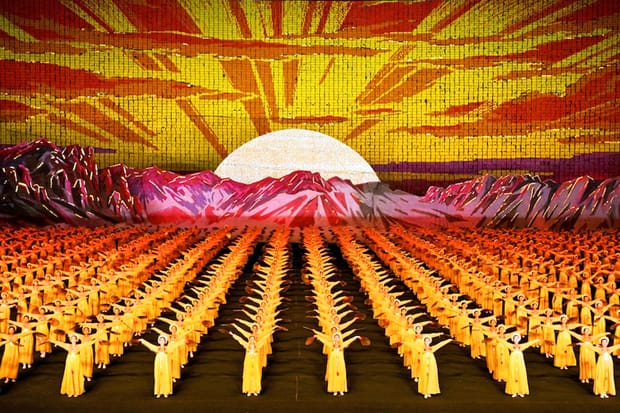 Werner Kranwetvogel: Mass Games Photo Series