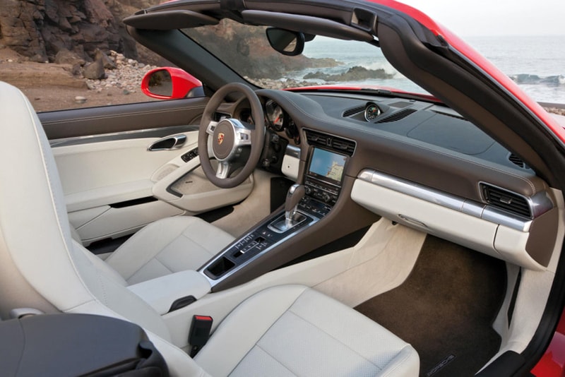 2012 Porsche 911 Cabriolet