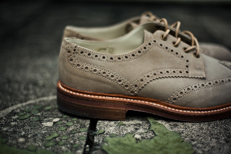 Design Loake Jack Sand Suede
