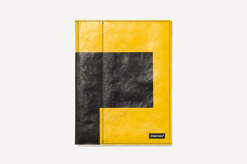 FREITAG F25 iPad 2 Sleeve