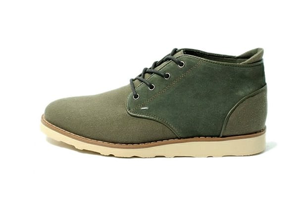Generic Surplus 2011 Fall/Winter Dom Suede