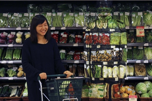 Liu Bolin: Hiding at Supermarket