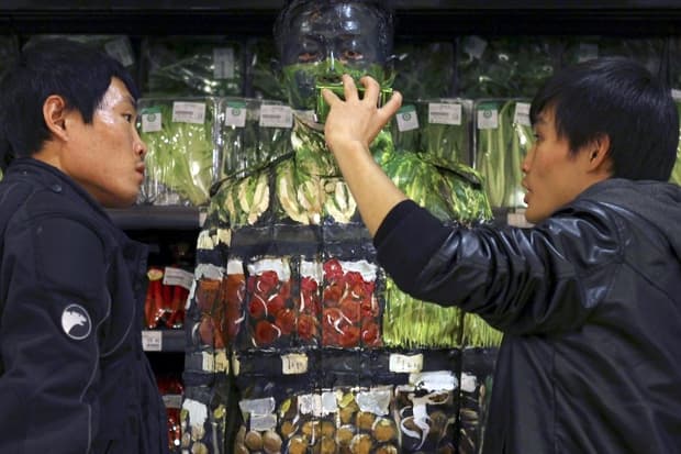 Liu Bolin: Hiding at Supermarket