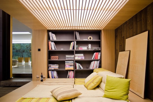 Loft Apartment by 2B Group