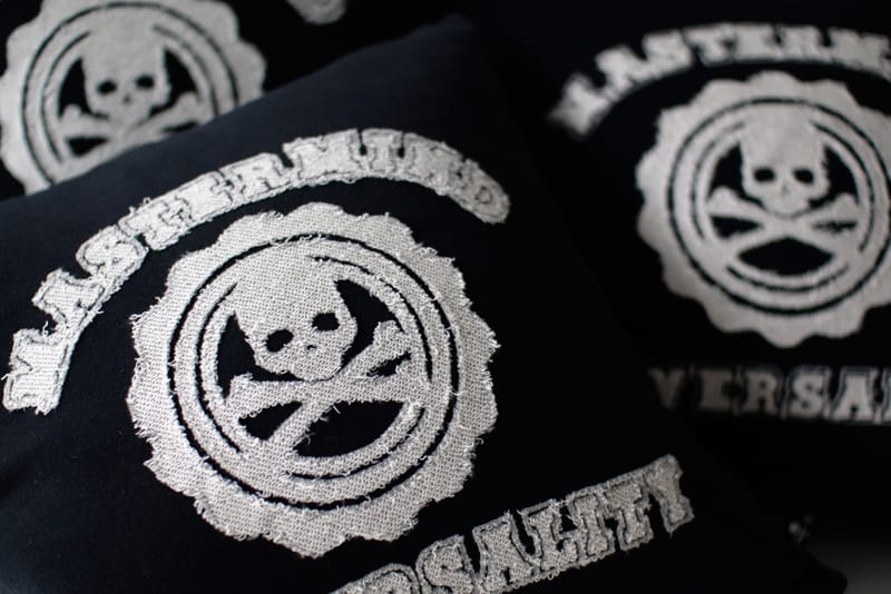 mastermind JAPAN x BUILDING HANKYU MEN'S TOKYO Exclusive Cushion