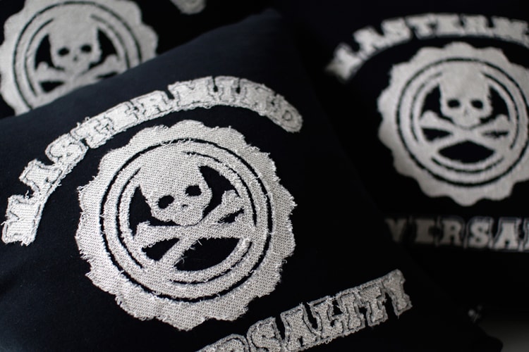 mastermind JAPAN x BUILDING HANKYU MEN'S TOKYO Exclusive Cushion