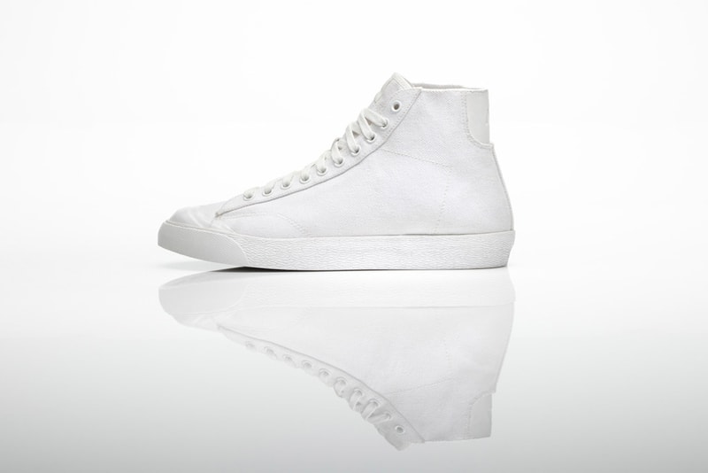 Nike 2011 Holiday Zoom All Court 2 Mid