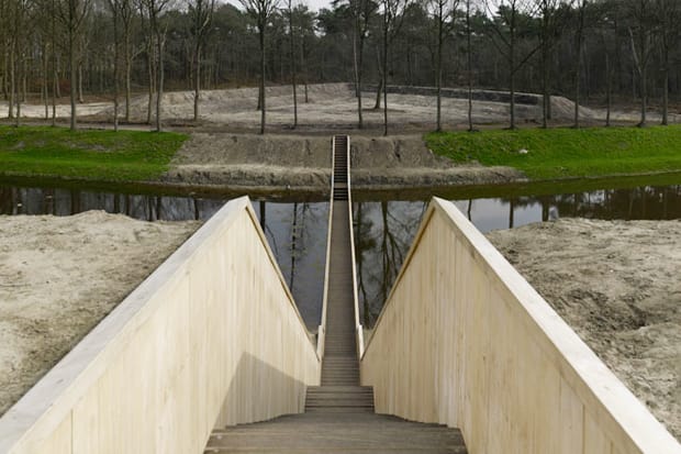 The Invisible Bridge by RO&AD Architects