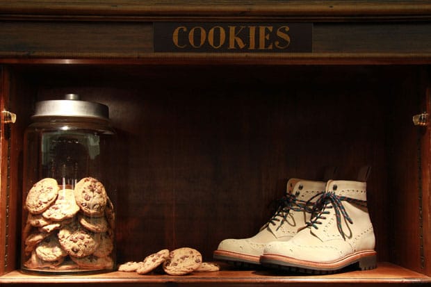 TheNextDoor x Grenson Fred Vibram Black Boot Video