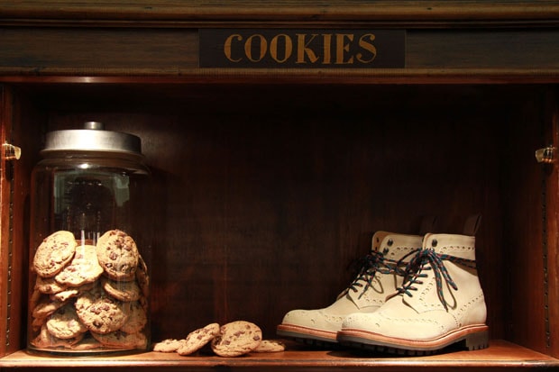 TheNextDoor x Grenson Fred Vibram Black Boot Video