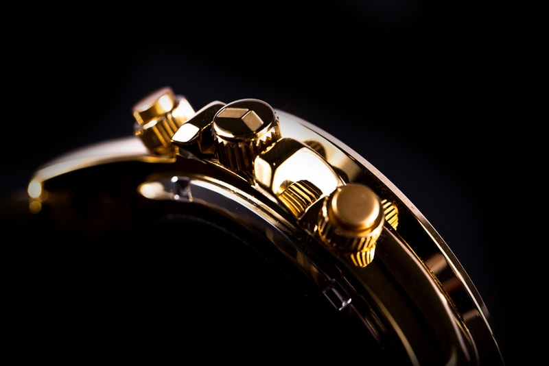 W HOTELS x Vestal ZR-2