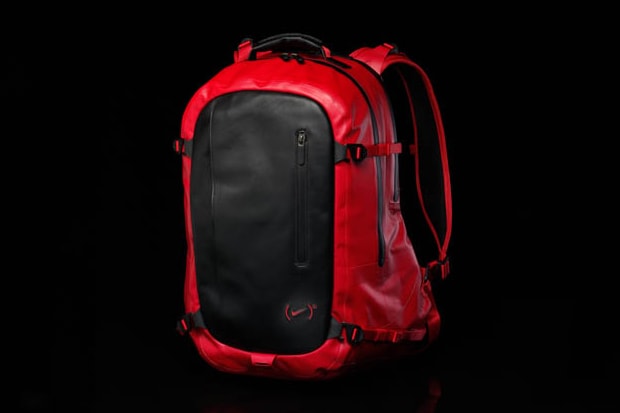 World AIDS Day x Nike(RED) 2011 Collection