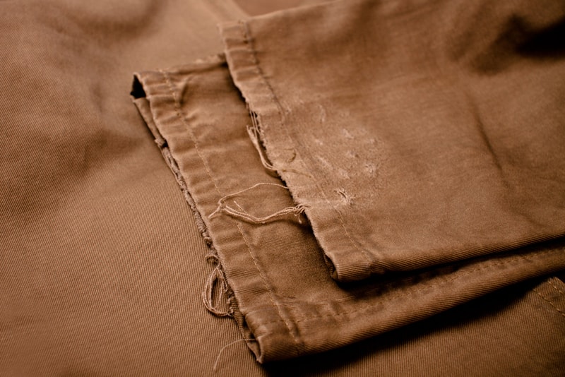 Dockers Alpha Khaki Whiskey Crate