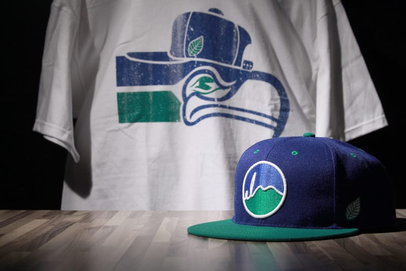 ELM Company 2011 Holiday City Series 