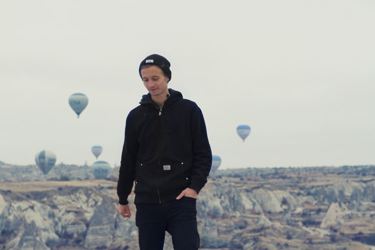 HUF 2011 Holiday Lookbook