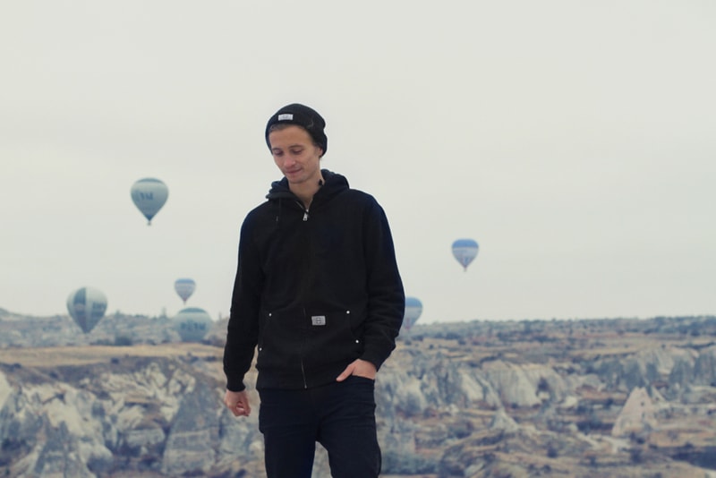 HUF 2011 Holiday Lookbook