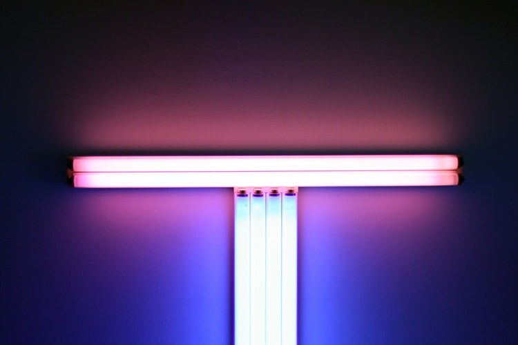 Dan Flavin "An installation" Exhibition @ Galerie Perrotin Paris