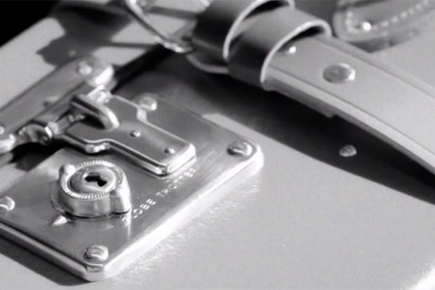 Globe-Trotter: Making of a Suitcase