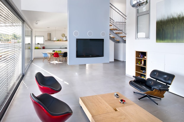 House R by Sharon Neuman Architects