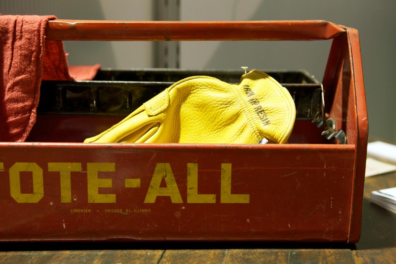 AGENDA: Iron & Resin 2012 Fall/Winter Accessories