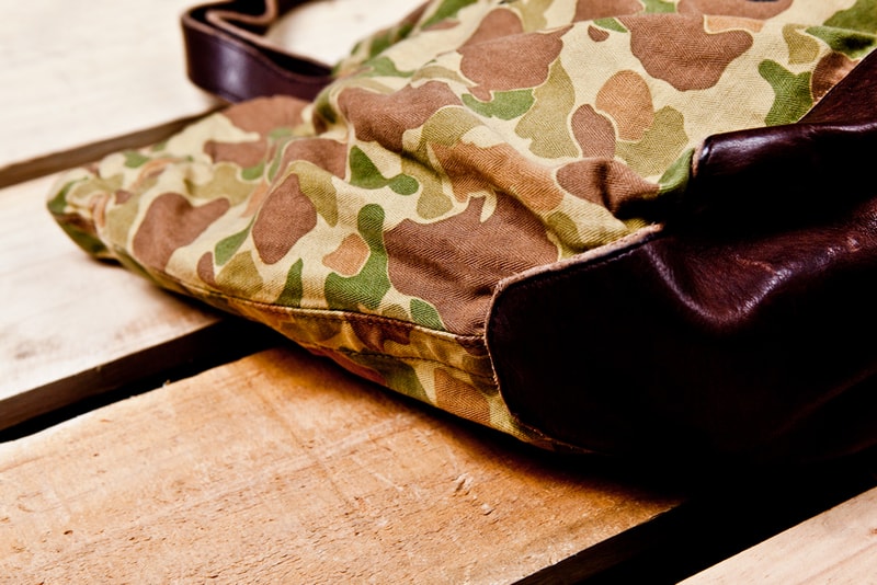 NEIGHBORHOOD x CHALLENGER Camouflage Tote Bag