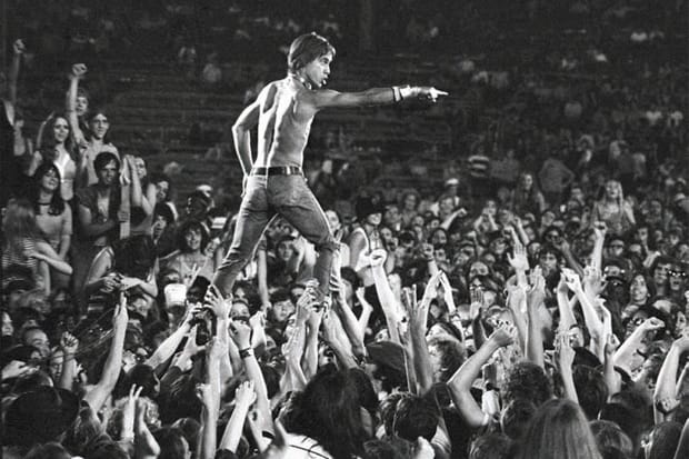 Offthewall.tv: Iggy Pop Interview