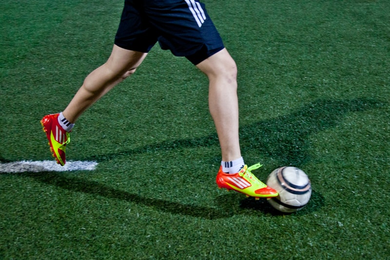 The HYPEBEAST Review: adidas adiZero f50 miCoach 